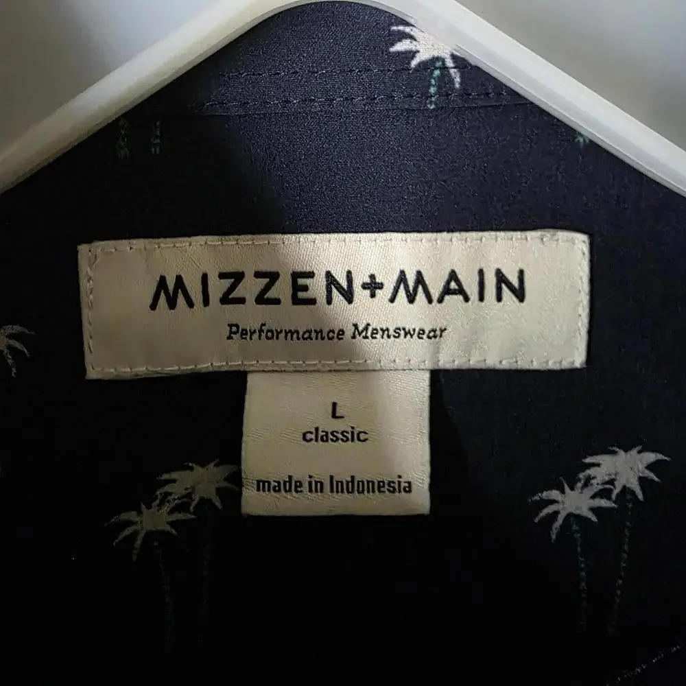 Mizzen+Main Performance Classic Short Sleeve Button Up with Palm Tree